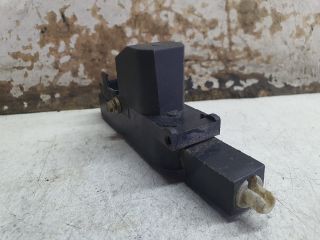 bontott BMW 5 E34 Központizár Motor Tankajtó