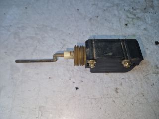 bontott BMW 5 E34 Központizár Motor Tankajtó