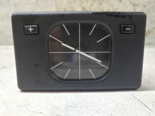 bontott BMW 5 E34 Óra (Időmérő)