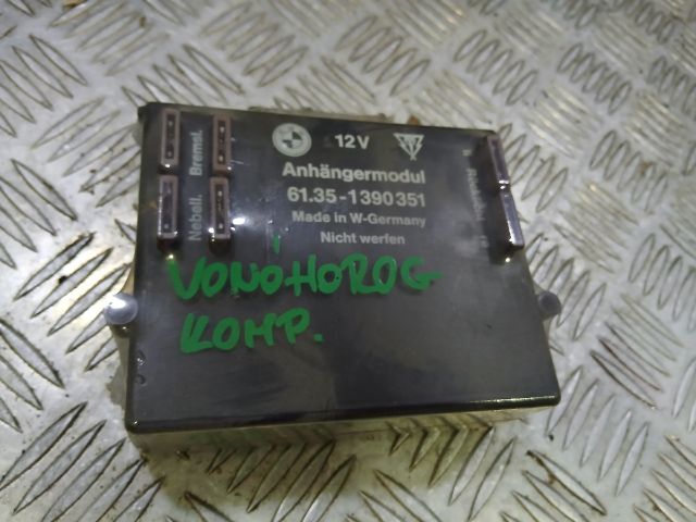 bontott BMW 5 E34 Vonóhorog Elektronika