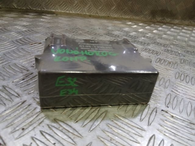 bontott BMW 5 E34 Vonóhorog Elektronika