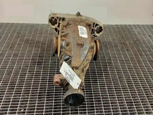 bontott BMW 5 E39 Differenciálmű Tartó Bak