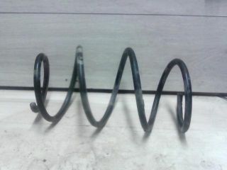 bontott BMW 5 E39 Első Rugó