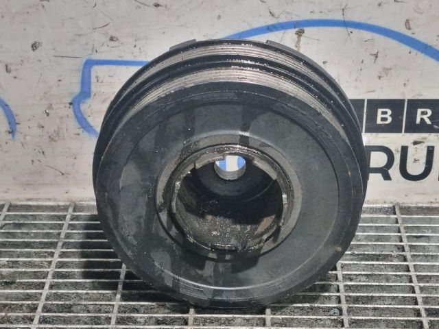 bontott BMW 5 E39 Főtengely Szíjtárcsa