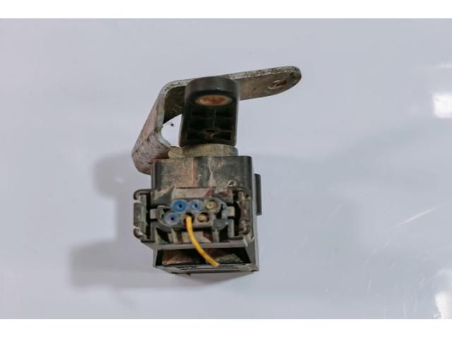 bontott BMW 5 E39 Jeladó (Magában)