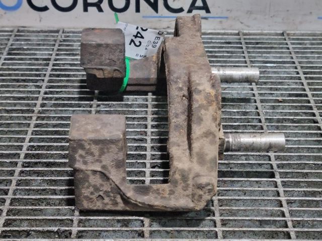 bontott BMW 5 E39 Jobb első Fékkengyel