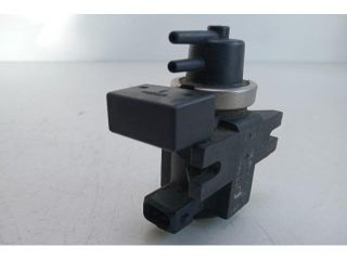 bontott BMW 5 E39 Lefújószelep