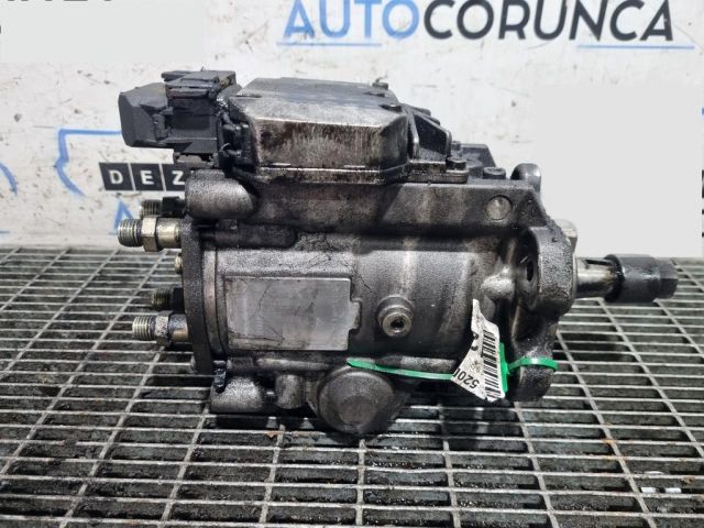 bontott BMW 5 E39 Nagynyomású Szivattyú