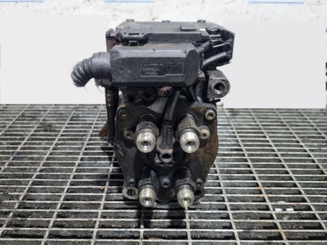 bontott BMW 5 E39 Nagynyomású Szivattyú