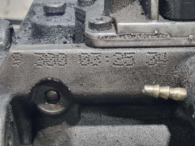 bontott BMW 5 E39 Nagynyomású Szivattyú