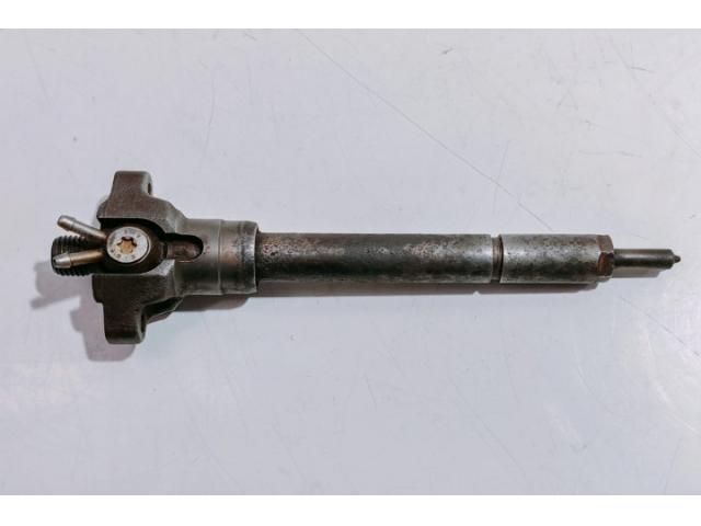 bontott BMW 5 E39 Porlasztó (1 db)