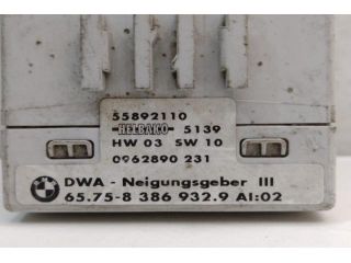 bontott BMW 5 E39 Üzemanyag Szivattyú Relé