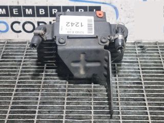 bontott BMW 5 E39 Vízhűtő Radiátor (Klímás)