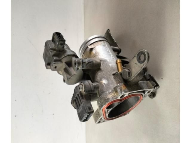 bontott BMW 5 E39 Fojtószelep (Elektromos)