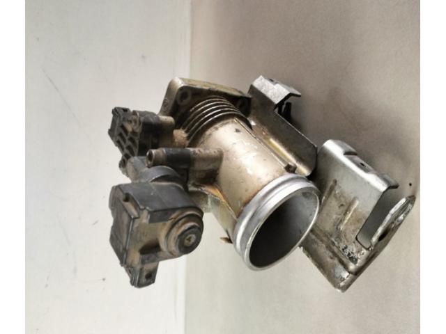 bontott BMW 5 E39 Fojtószelep (Elektromos)