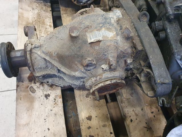 bontott BMW 5 E39 Hátsó Differenciálmű