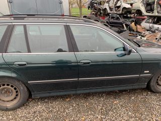 bontott BMW 5 E39 Homlokfal (Üres lemez)