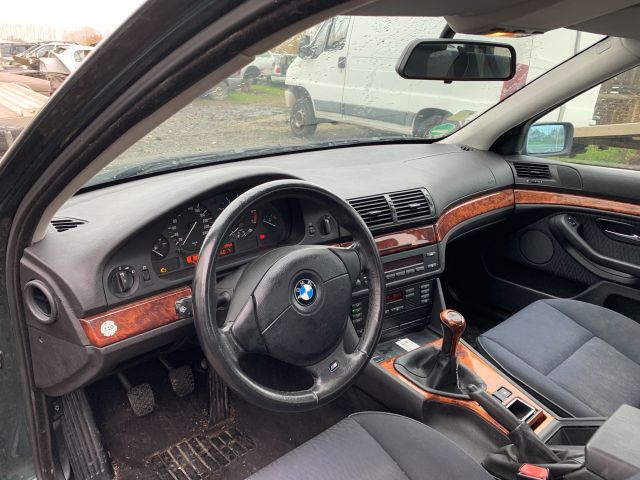 bontott BMW 5 E39 Kilométeróra