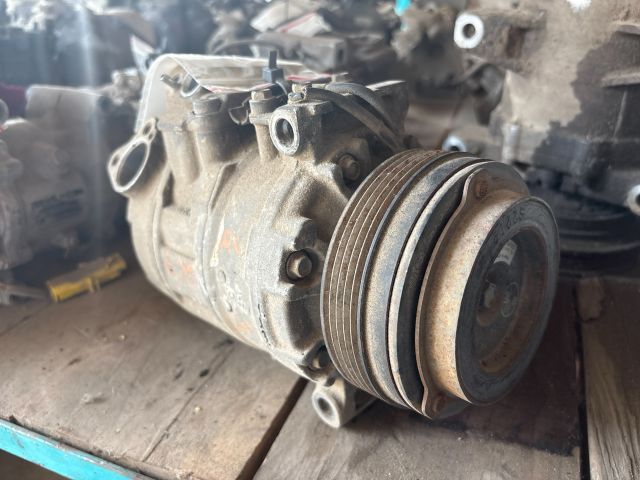 bontott BMW 5 E39 Klímakompresszor