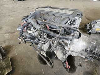 bontott BMW 5 E39 Motor (Fűzött blokk hengerfejjel)