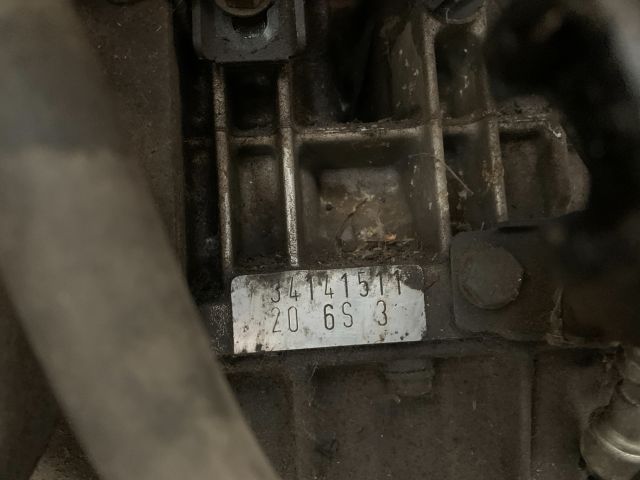 bontott BMW 5 E39 Motor (Fűzött blokk hengerfejjel)