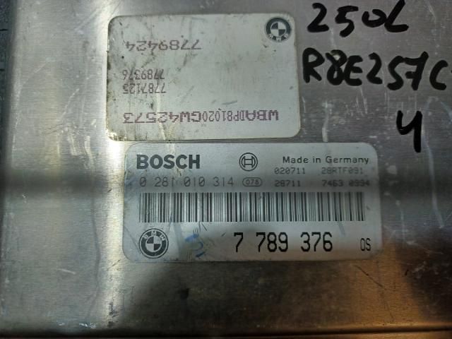 bontott BMW 5 E39 Motorvezérlő