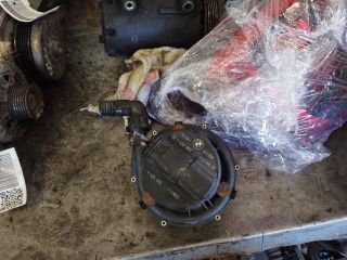 bontott BMW 5 E39 Szekunder Levegő Szivattyú