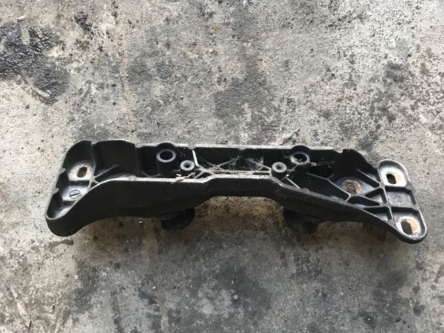 bontott BMW 5 E39 Váltó Tartó Bak (Pozíciófüggetlen)