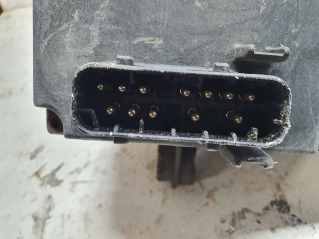 bontott BMW 5 E39 ABS Kocka