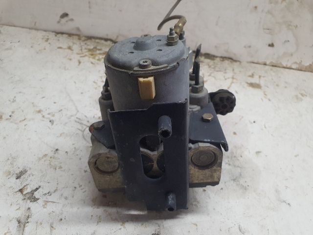 bontott BMW 5 E39 ABS Kocka