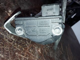 bontott BMW 5 E39 Fojtószelep (Mechanikus)