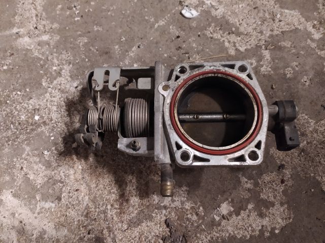 bontott BMW 5 E39 Fojtószelep (Mechanikus)