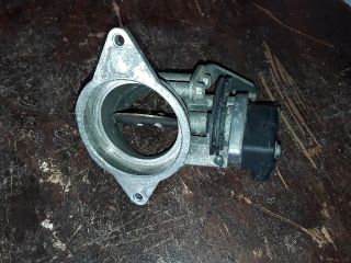 bontott BMW 5 E39 Fojtószelep (Mechanikus)