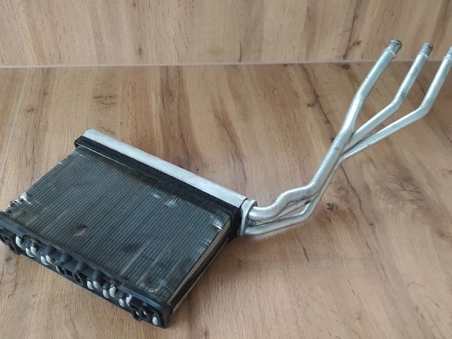 bontott BMW 5 E39 Fűtőradiátor