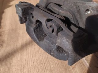 bontott BMW 5 E39 Jobb első Féknyereg Munkahengerrel