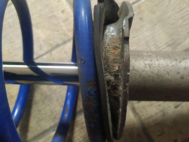 bontott BMW 5 E39 Jobb első Lengéscsillapító