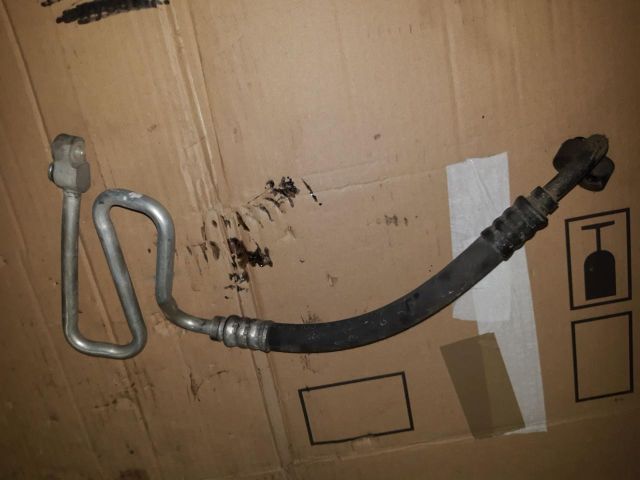 bontott BMW 5 E39 Klíma Cső