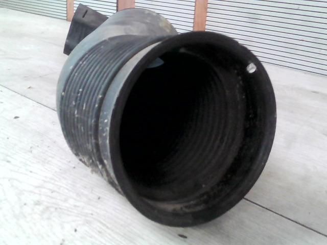 bontott BMW 5 E39 Légbeömlő Cső