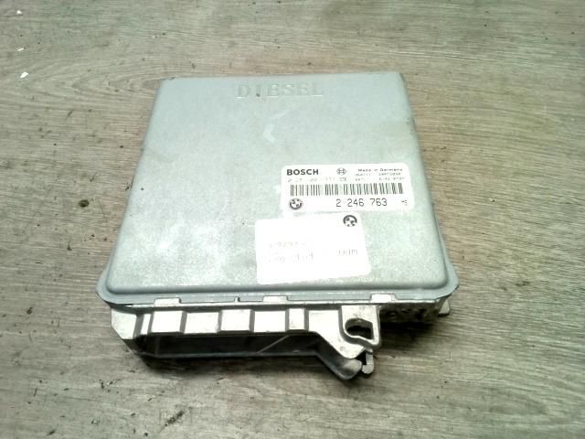 bontott BMW 5 E39 Motorvezérlő