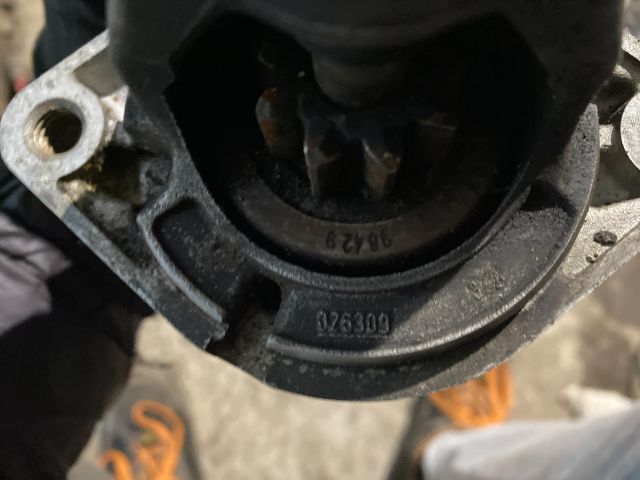 bontott BMW 5 E39 Önindító