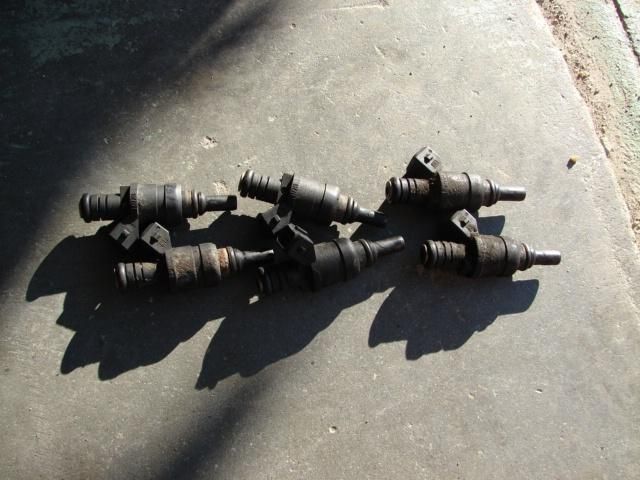 bontott BMW 5 E39 Porlasztó (1 db)