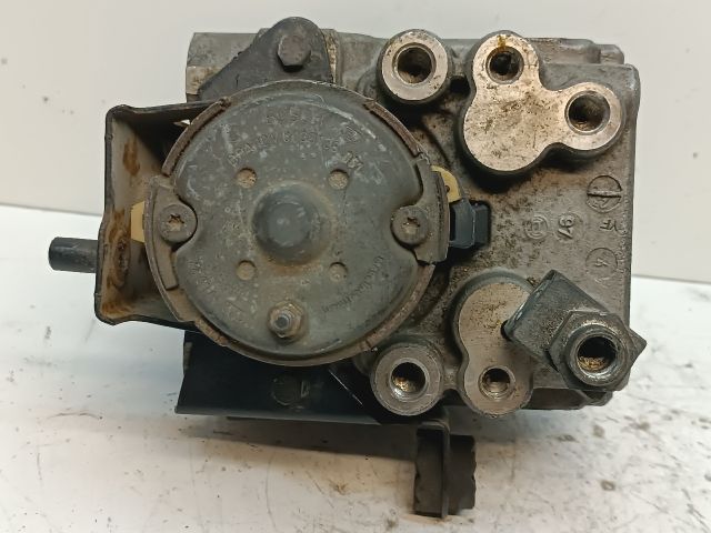 bontott BMW 5 E39 ABS Kocka