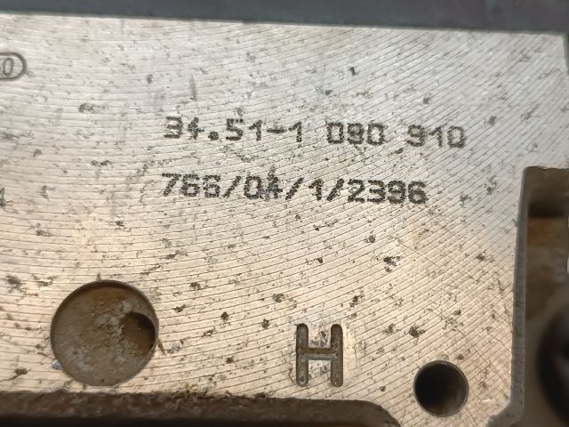 bontott BMW 5 E39 ABS Kocka