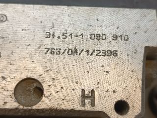 bontott BMW 5 E39 ABS Kocka