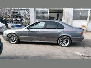 bontott BMW 5 E39 Bal első Féknyereg Munkahengerrel