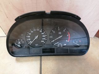 bontott BMW 5 E39 Kilométeróra