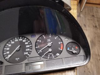 bontott BMW 5 E39 Kilométeróra