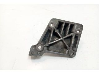 bontott BMW 5 E39 Motor Tartó Bak (Pozíciófüggetlen)