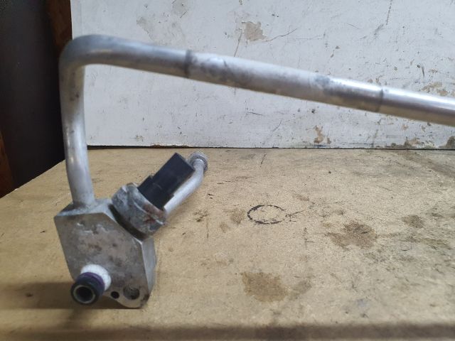 bontott BMW 5 E39 Klíma Cső