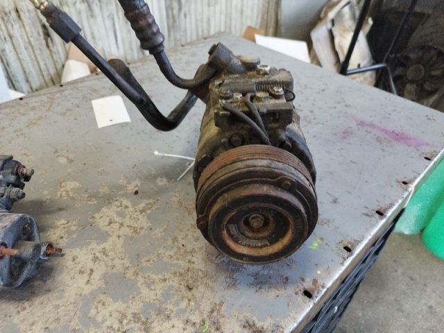 bontott BMW 5 E39 Klímakompresszor